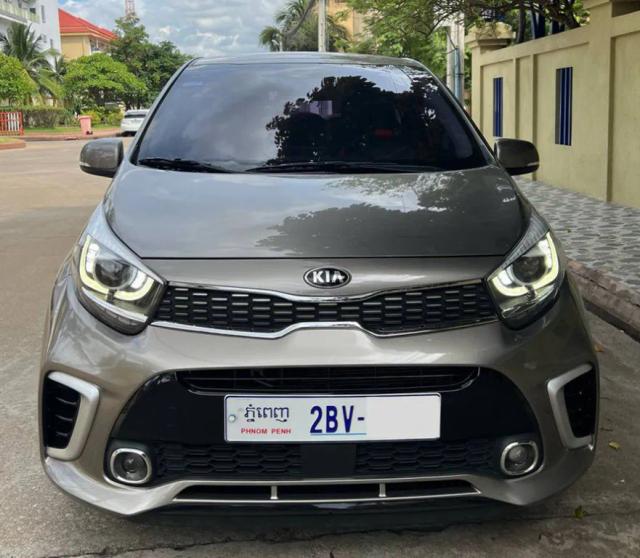 car-card